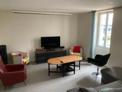 Télévision ou salle de divertissement dans l'établissement Appartement Hôtel de la Gare 3 chambres