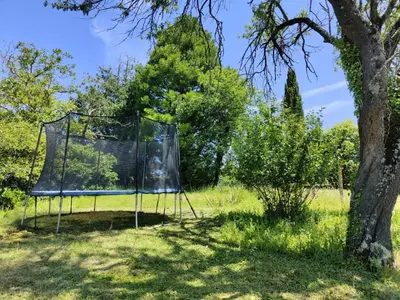 Jardin de l'établissement La Casa d'Atras