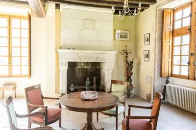 Coin salon dans l'établissement Château de Conon - Le Château