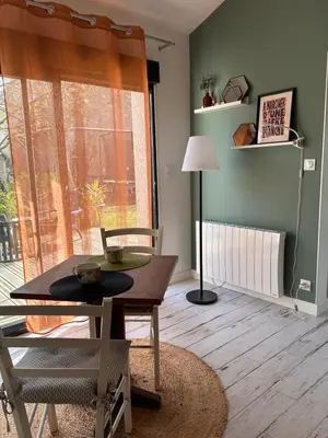 Coin salon dans l'établissement Le Bulloire