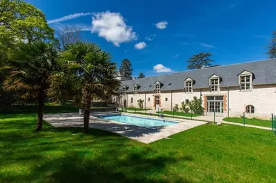 Piscine de l'établissement Château de Conon - Gîte la Cоncіergerіe ou située à proximité