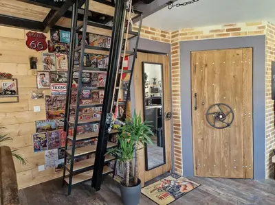 Plan de l'établissement Chalet industriel avec filet et spa