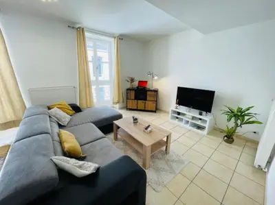 Télévision ou salle de divertissement dans l'établissement Le Duplex - Hyper Centre-Ville - 6 voyageurs