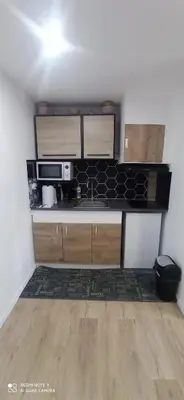 Cuisine ou kitchenette dans l'établissement Studio confortable à Noyers-sur-Cher - 30 m² - Parking