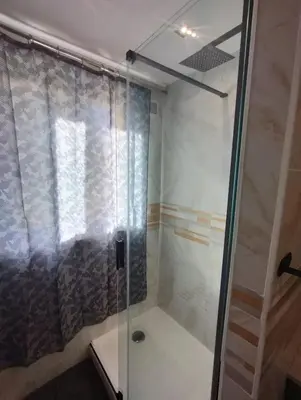 Salle de bains dans l'établissement Appartement charmant à Noyers-sur-Cher - 45 m² - Parking