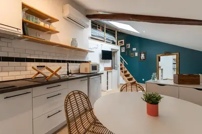 Cuisine ou kitchenette dans l'établissement L'escapade vigne & bien-être