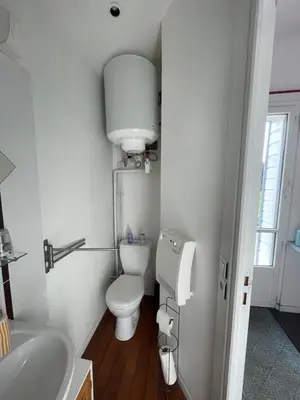 Salle de bains dans l'établissement Joli cocon au cœur de la nature