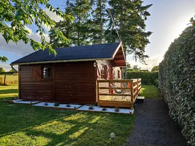 Jardin de l'établissement Le chalet à la campagne !