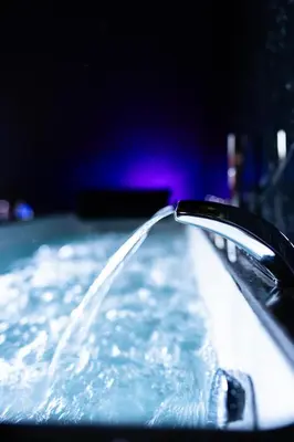 Plan de l'établissement L'Évasion, Romantisme, volupté & jacuzzi