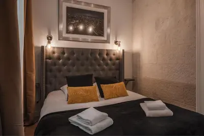 Plan de l'établissement Les Lys d'Or Appartement avec Jacuzzi
