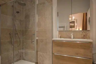 Plan de l'établissement Les Lys d'Or Appartement avec Jacuzzi