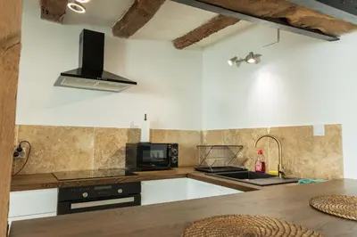 Cuisine ou kitchenette dans l'établissement Le 7 BIS Loches