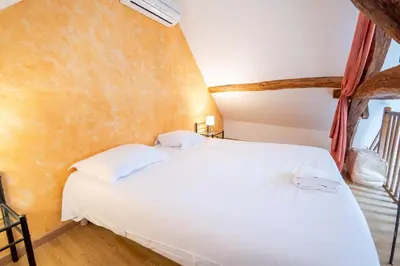 Un ou plusieurs lits dans un hébergement de l'établissement Le Petit Paradis pour 6 pers.