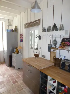 Cuisine ou kitchenette dans l'établissement Les jardins de Claunay