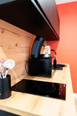 Cuisine ou kitchenette dans l'établissement Studio design et coloré au coeur de Saumur
