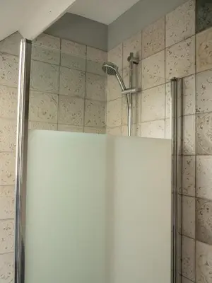 Salle de bains dans l'établissement le gite de l'orangerie