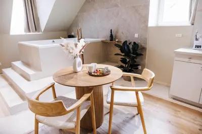 Cuisine ou kitchenette dans l'établissement Eden Room - Luxe, Balnéo & Sauna