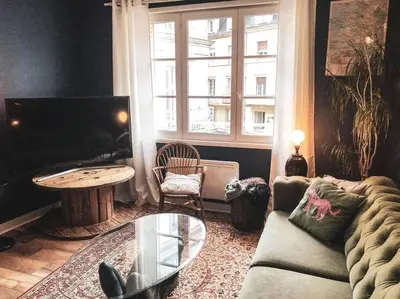 Coin salon dans l'établissement Superbe appartement T3 dans l'hyper centre