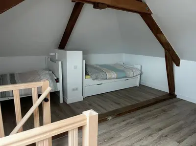 Un ou plusieurs lits dans un hébergement de l'établissement Maison 3 chambres, 2 sdb avec jardin Connerré