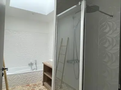 Salle de bains dans l'établissement La Villa Atea