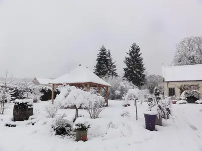 L'établissement Le Clos des Bérengeries en hiver