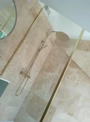 Salle de bains dans l'établissement Villa Maison Roberto