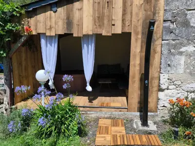 Jardin de l'établissement La chambre des vergers de St Nicolas