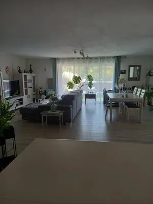 Coin salon dans l'établissement 4 Chambres et dortoir 5x90