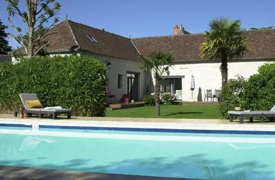Piscine de l'établissement Chambres d'hôtes familiale La Vigenna ou située à proximité