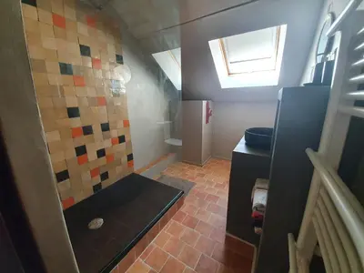 Salle de bains dans l'établissement Maison de charme