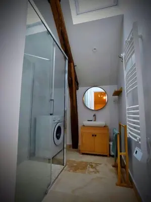 Salle de bains dans l'établissement Magnifiques Ecuries juste rénovées - Domaine de la Mulotière