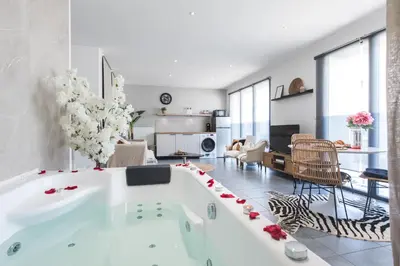 Plan de l'établissement BALI SPA détente à deux à 5 minutes de Tours centre
