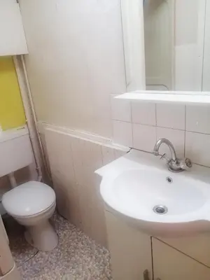 Salle de bains dans l'établissement Relais Art Bien-Etre Lumineux Doué en Anjou