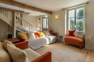 Coin salon dans l'établissement La Belle France - Maison, Parking, à 200m du Cher