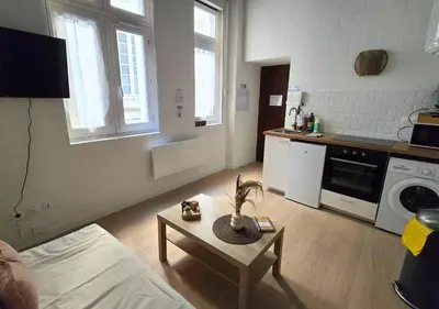 Cuisine ou kitchenette dans l'établissement L'Expérience Tourangelle #1