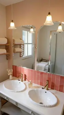 Salle de bains dans l'établissement Chez Brune