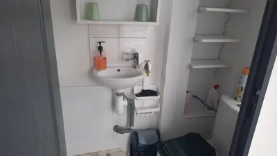 Cuisine ou kitchenette dans l'établissement STUDIO avec Terrasse et Parking, proche Tours