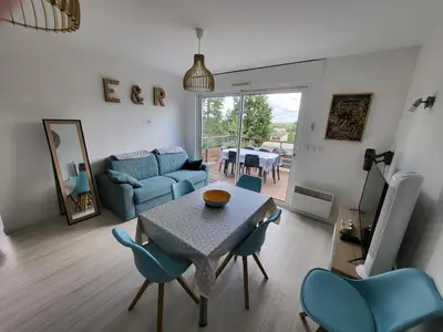 Coin salon dans l'établissement Relais du plessis