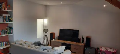Télévision ou salle de divertissement dans l'établissement Villa Bugatti - Proximité 24h du Mans