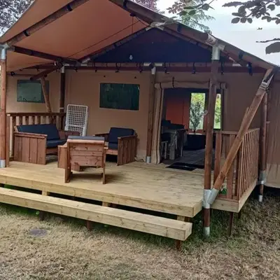 Cabane Trappeur Lodge avec Jacuzzi et Ferme Pédagogique - FR-1-410-458