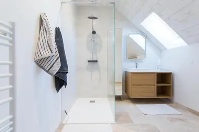 Salle de bains dans l'établissement Le Gîte de la Coulonnière, 5km de Beauval