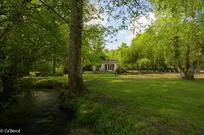 Jardin de l'établissement Cabercé Thoiré