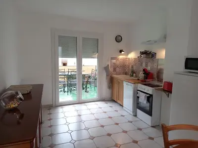 Cuisine ou kitchenette dans l'établissement Gite 