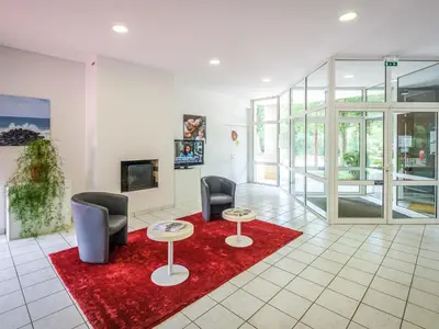 Télévision ou salle de divertissement dans l'établissement Holiday Home Cottage Confort-4 by Interhome