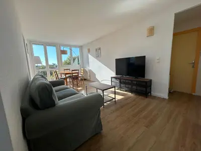 Télévision ou salle de divertissement dans l'établissement Appartement lumineux 3 chambres à Tours nord