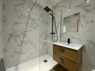 Salle de bains dans l'établissement Studio Cosy, 2 pas Gare de Tours