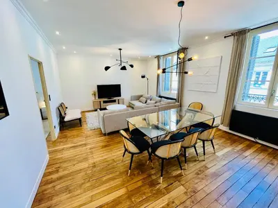 Coin salon dans l'établissement Le BIG duplex, hypercentre, 4 chambres, spacieux