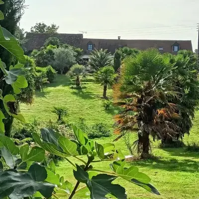 Maison au calme avec jardin exotique pour 7 personnes