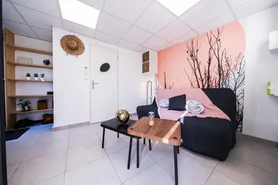 Coin salon dans l'établissement Le petit répit châteaux Islette -Azay - CNPE