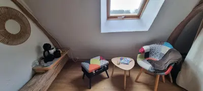 Coin salon dans l'établissement CHAMBRES D'HOTES EpLABONNE